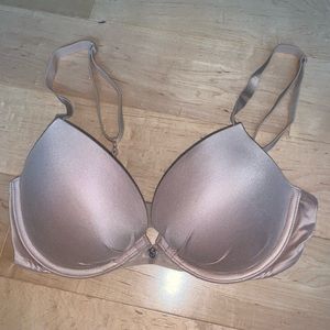 Victoria’s Secret Nude Push-Up Bra 32D